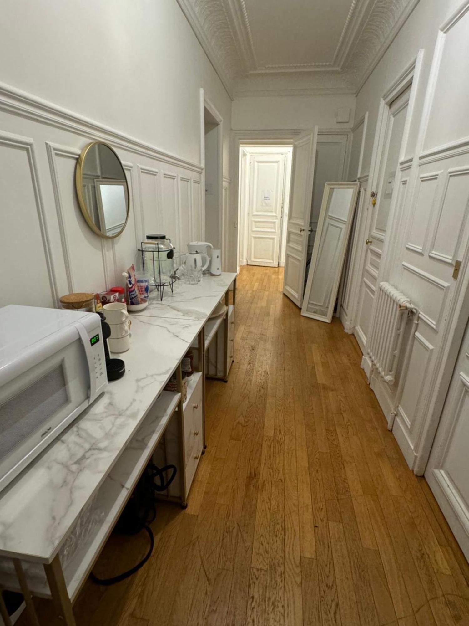 Beautiful Nearby Champs Elysees Appartement Parijs